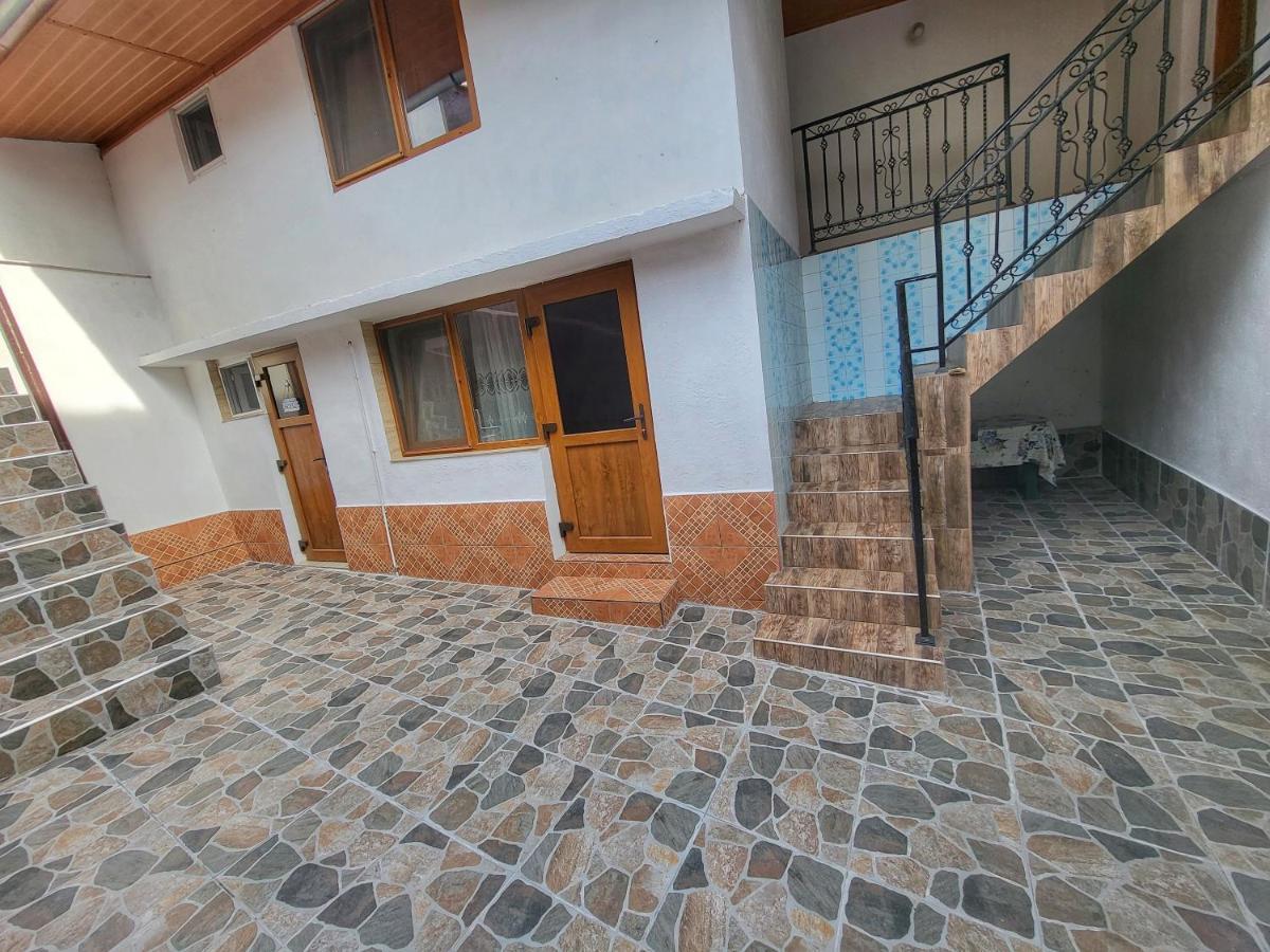 Casa De Vacanta Danube Moldova Noua Ngoại thất bức ảnh